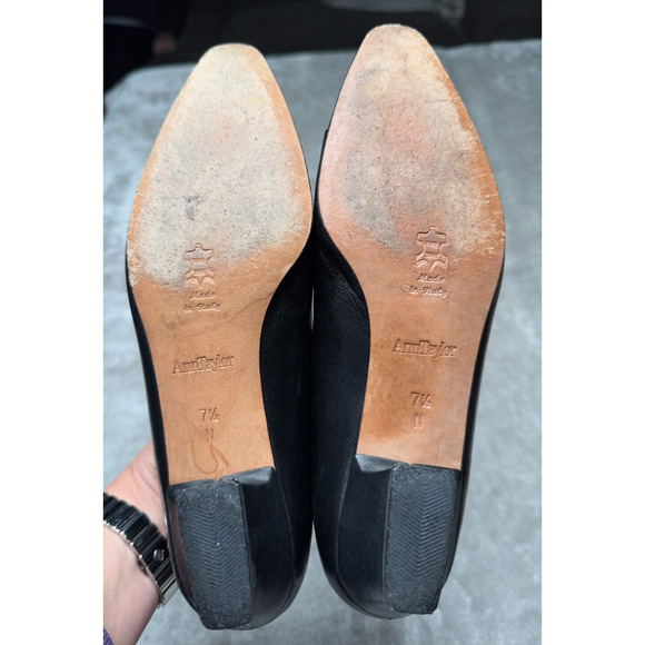 Ann Taylor Vintage Black Leather Cap Toe Kitten Heel Pumps Womens Size 7.5 N 80s - Picture 5 of 8